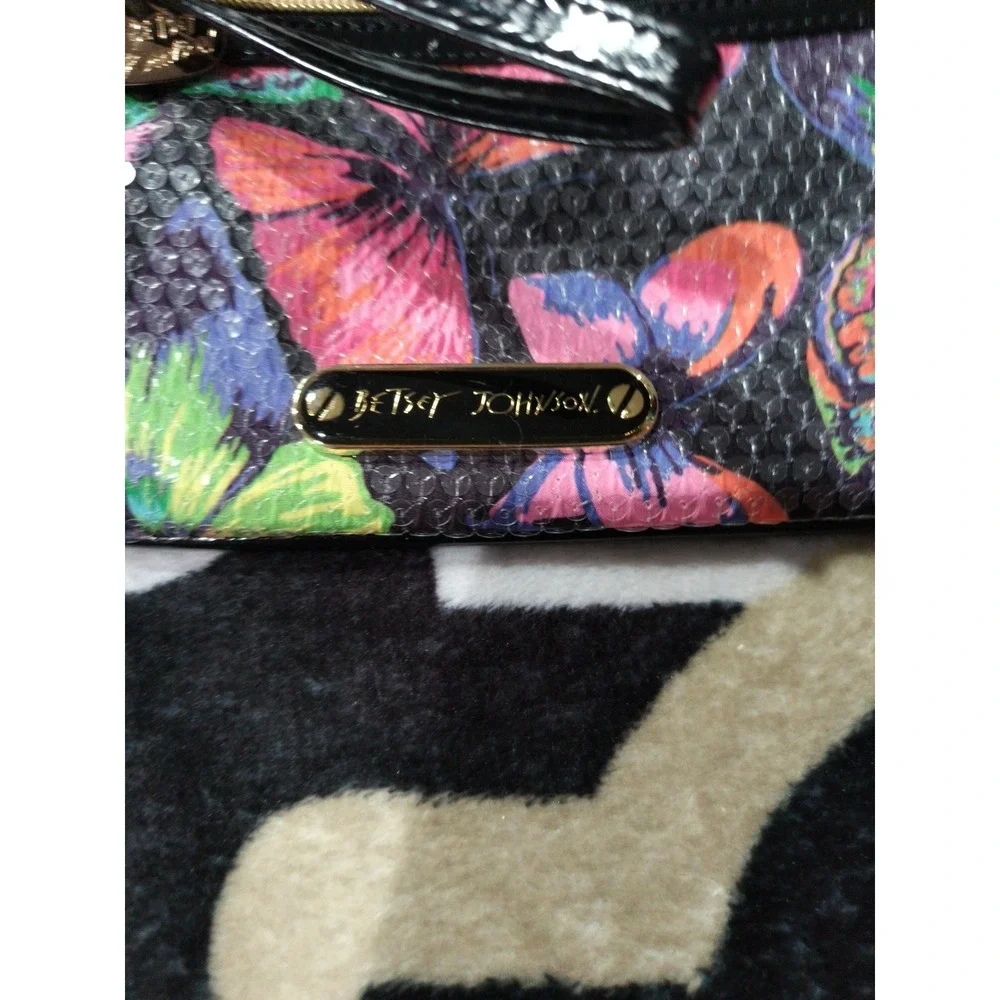 Betsey Johnson Cosmetic Bag Butterfly Wristlet Sequined Still With Box